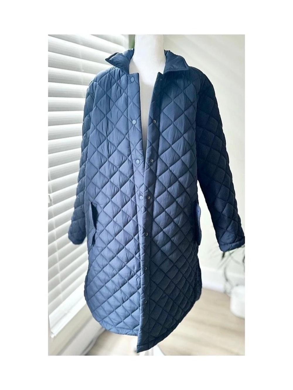 Kit + Ace Quilted Coat in Blue XL NWT